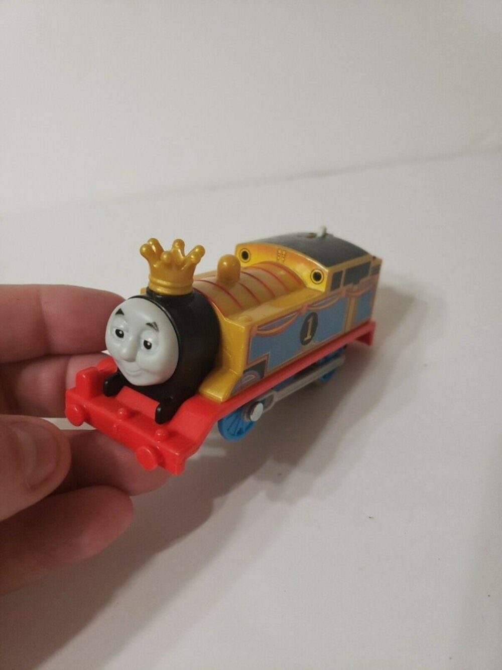 Thomas The Train Trackmaster Tomy Sleepy Golden Crown MONKEY MANIA  Tested